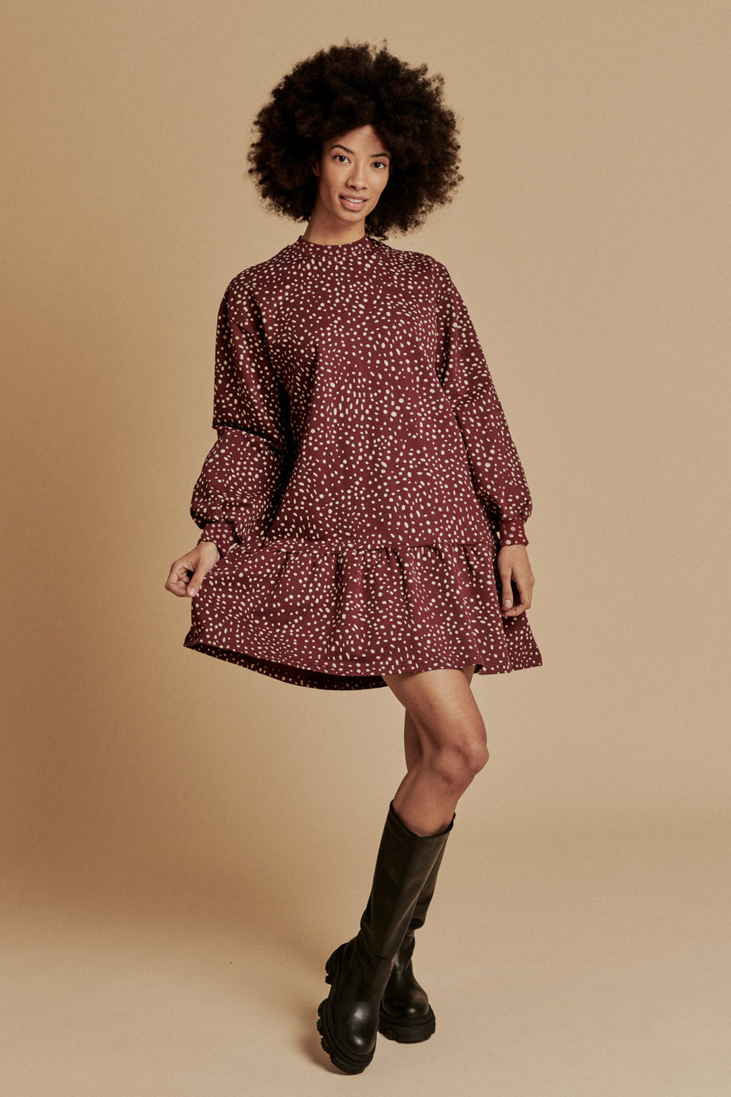 Hupparimekko, Wild Dots Burgundy